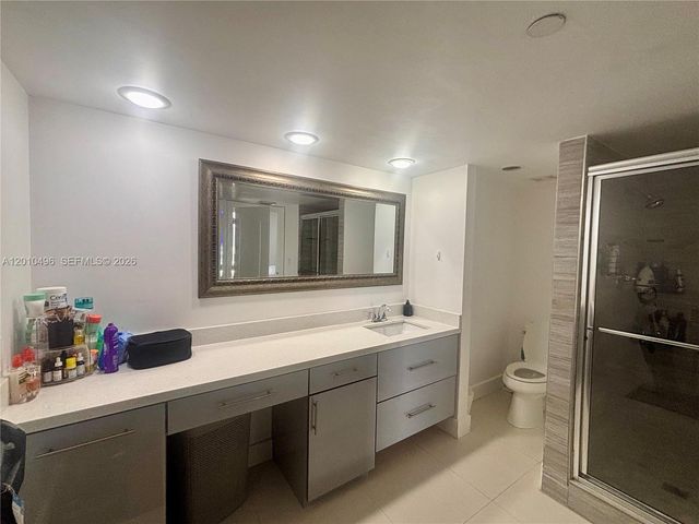 19355 Turnberry Way 7B, Aventura, FL 33180