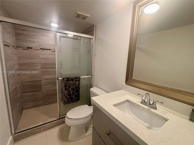 19355 Turnberry Way 7B, Aventura, FL 33180