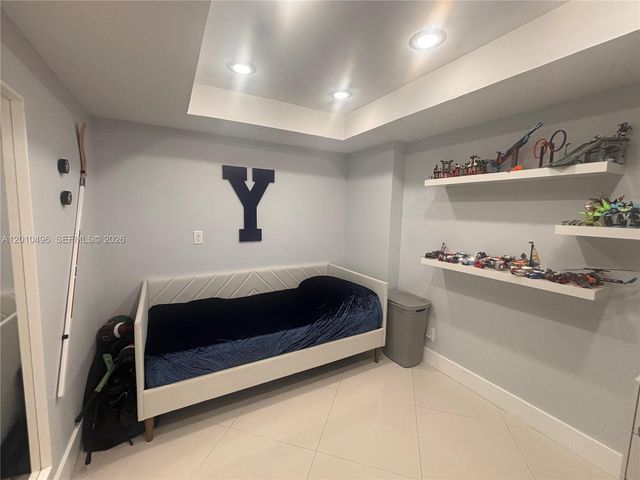 19355 Turnberry Way 7B, Aventura, FL 33180