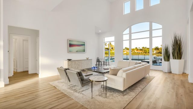 17690 Lomond Court, Boca Raton, FL 33496