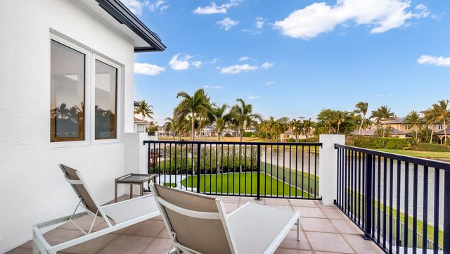 17690 Lomond Court, Boca Raton, FL 33496