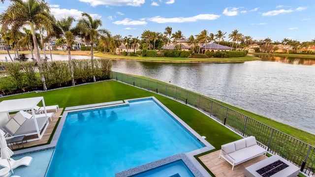 17690 Lomond Court, Boca Raton, FL 33496