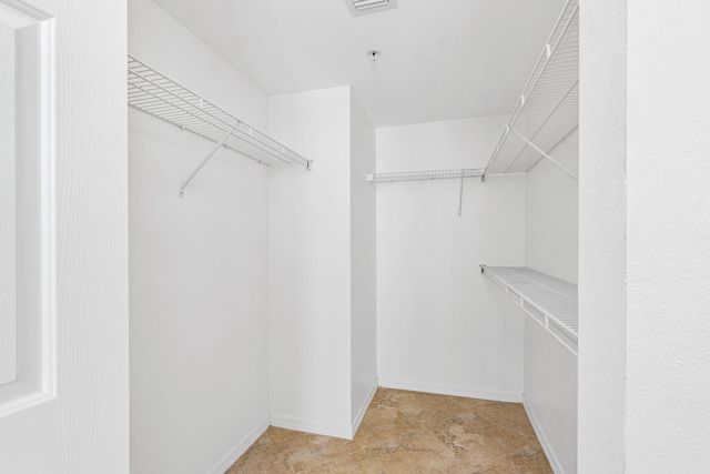 700 E Boynton Beach Boulevard 803, Boynton Beach, FL 33435