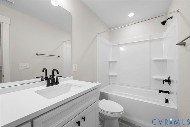 4957 College Grn, Providence Forge, VA 23140