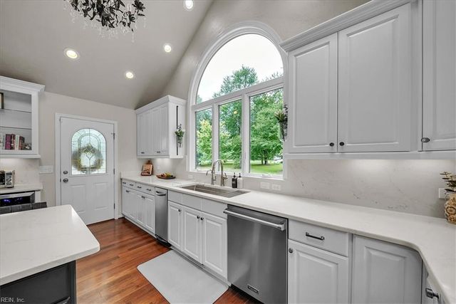 2044 Hallmark WAY, Chesapeake, VA 23323