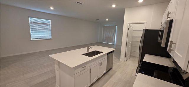 9436 SCOUTER BEE PLACE, Land O Lakes, FL 34637