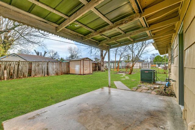 5855 Beldart Street, Houston, TX 77033