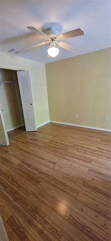 9306 LAKE CHASE ISLAND WAY, Tampa, FL 33626