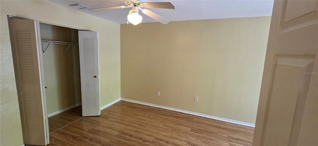 9306 LAKE CHASE ISLAND WAY, Tampa, FL 33626