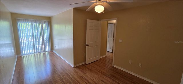 9306 LAKE CHASE ISLAND WAY, Tampa, FL 33626