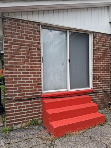 18211 Stansbury Avenue, Detroit, MI 48235