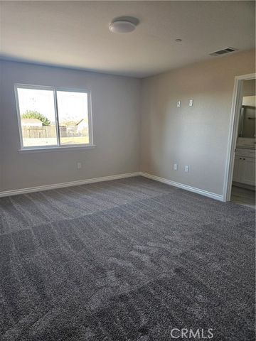 18994 Vine Street, Hesperia, CA 92345