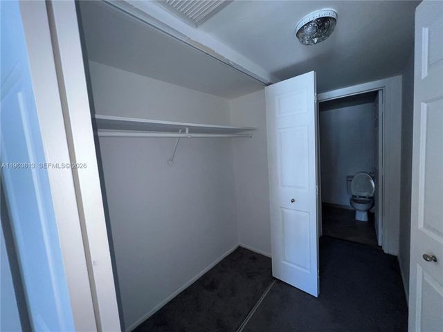 6770 Indian Creek Dr PH-D, Miami Beach, FL 33141