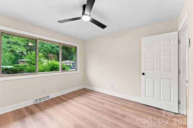 4900 Malibu Drive, Charlotte, NC 28215