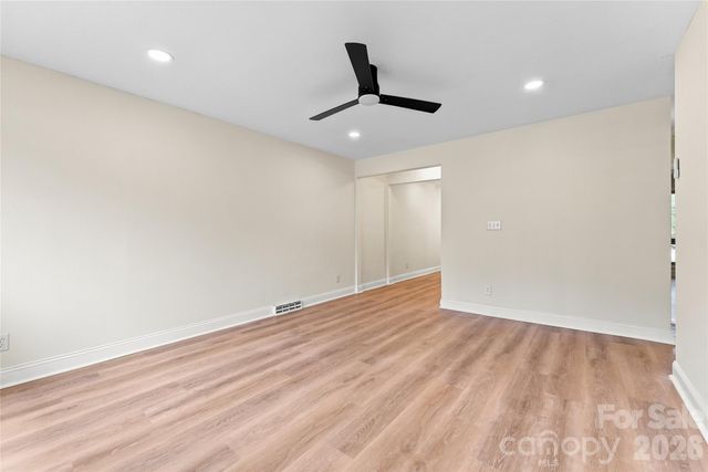 4900 Malibu Drive, Charlotte, NC 28215