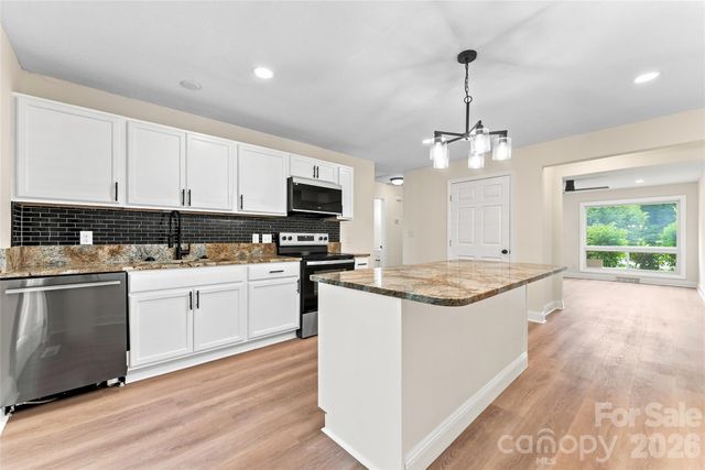 4900 Malibu Drive, Charlotte, NC 28215