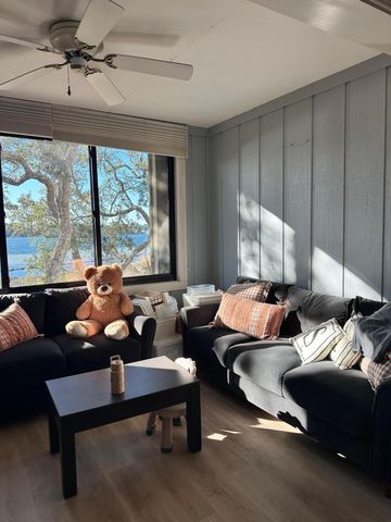 6 Marina Cove Drive, Niceville, FL 32578