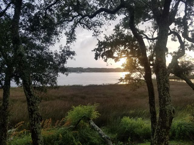 6 Marina Cove Drive, Niceville, FL 32578