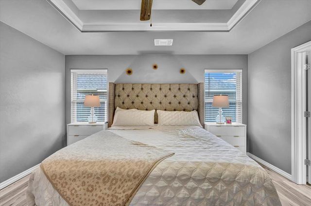 612 Bison Crossing Drive, Yukon, OK 73099