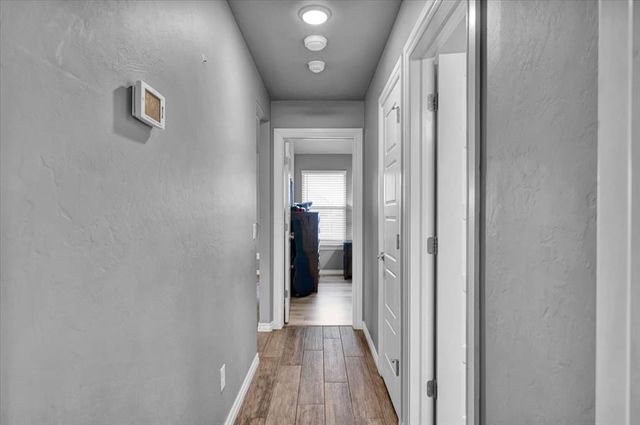 612 Bison Crossing Drive, Yukon, OK 73099