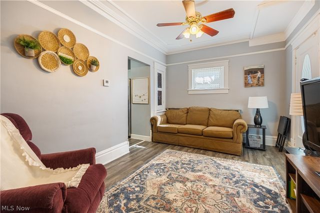1079 Pitkin Avenue, Akron, OH 44310