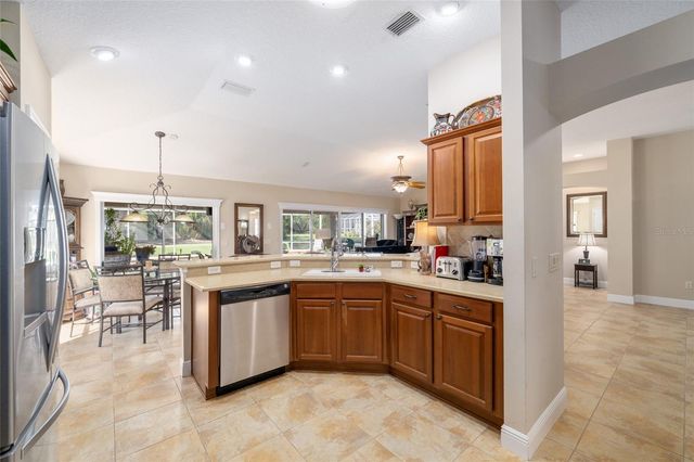 2741 PERSIMMON LOOP, The Villages, FL 32162