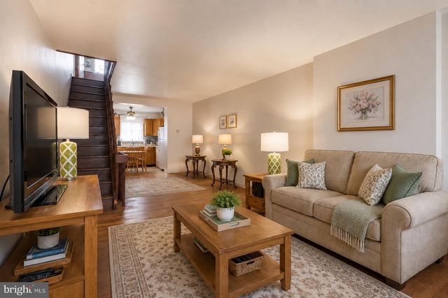 830 CROSS, Philadelphia, PA 19147