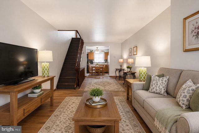 830 CROSS, Philadelphia, PA 19147