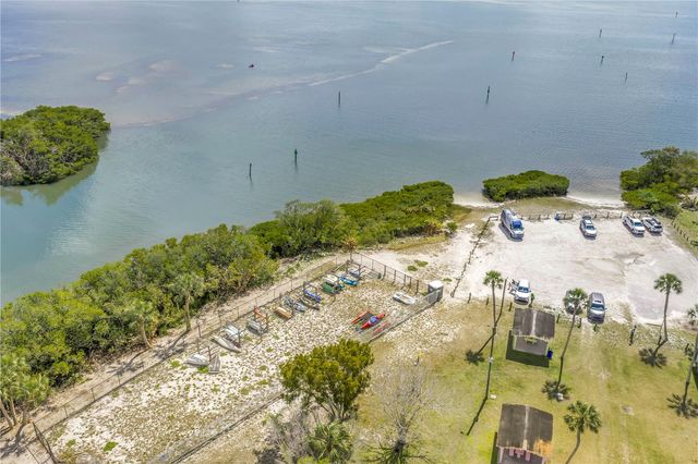 2112 HOPKINS DRIVE W, Bradenton, FL 34207