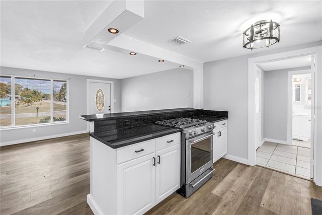 2112 HOPKINS DRIVE W, Bradenton, FL 34207