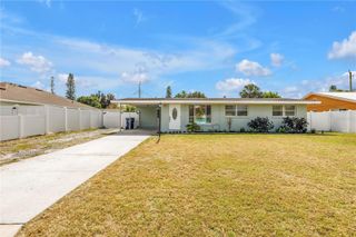 2112 HOPKINS DRIVE W, Bradenton, FL 34207