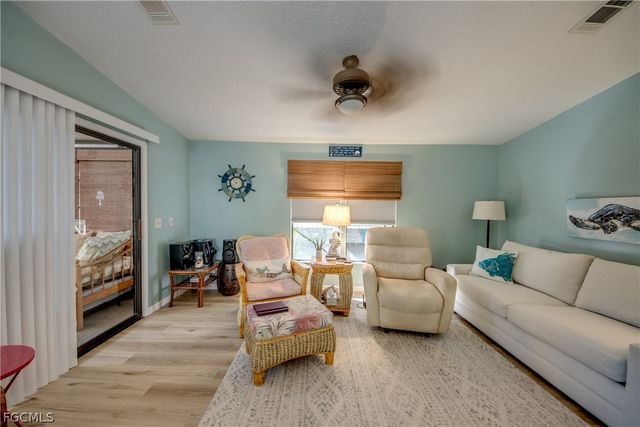 7169 Drum DR, St James City, FL 33956