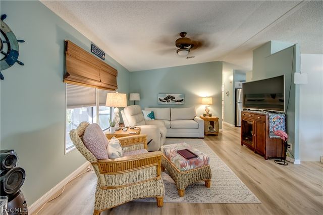 7169 Drum DR, St James City, FL 33956