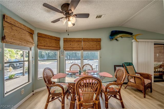 7169 Drum DR, St James City, FL 33956