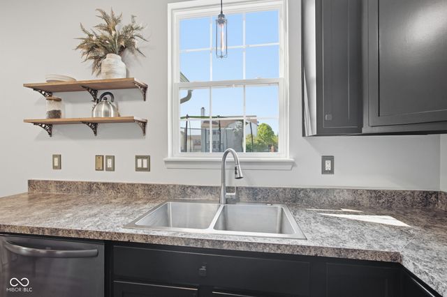 89 Spring Lake Drive, Westfield, IN 46074