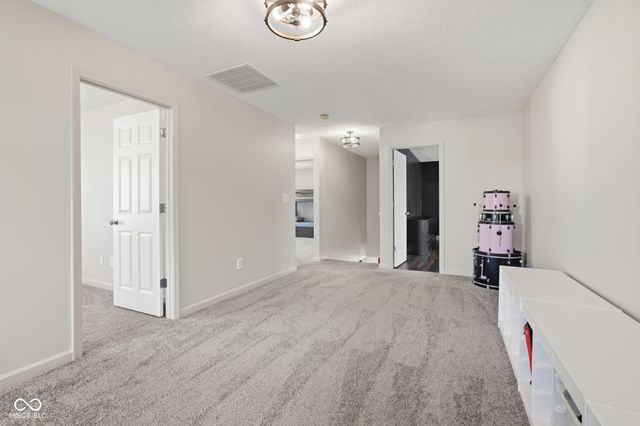 89 Spring Lake Drive, Westfield, IN 46074