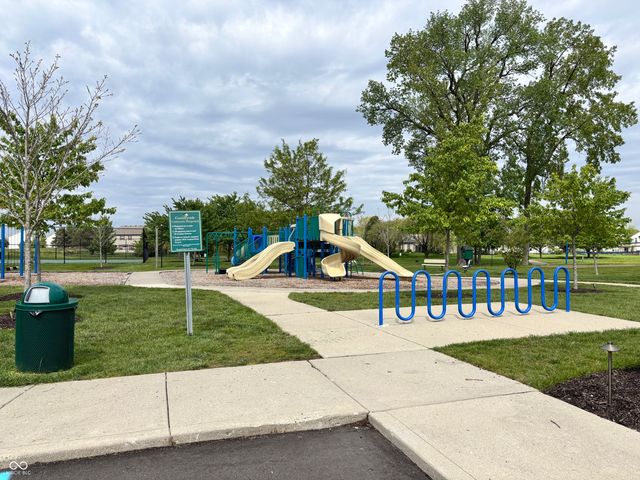 89 Spring Lake Drive, Westfield, IN 46074