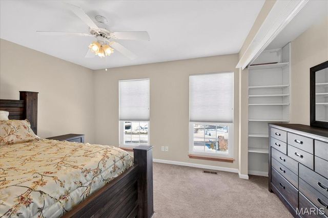 16500 Victoria Crossing Drive, Wildwood, MO 63040