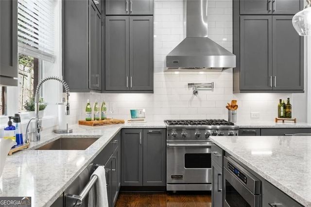 1808 Huntington Hills Lane NW, Atlanta, GA 30309