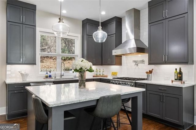 1808 Huntington Hills Lane NW, Atlanta, GA 30309