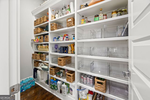 1808 Huntington Hills Lane NW, Atlanta, GA 30309