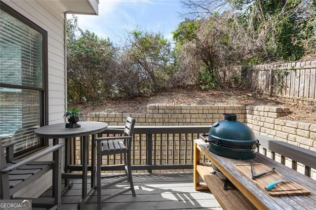 1808 Huntington Hills Lane NW, Atlanta, GA 30309