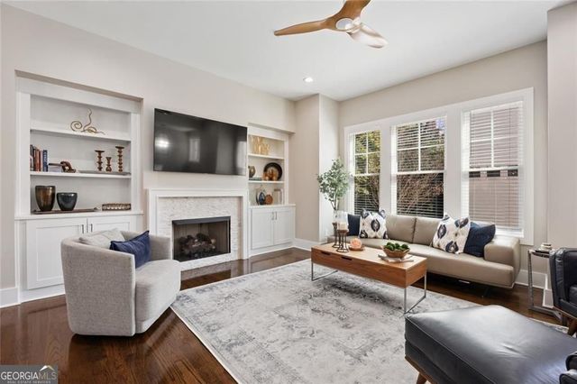 1808 Huntington Hills Lane NW, Atlanta, GA 30309