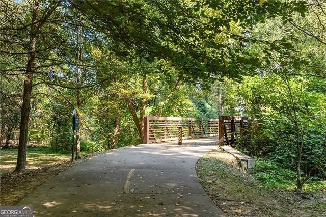 1808 Huntington Hills Lane NW, Atlanta, GA 30309