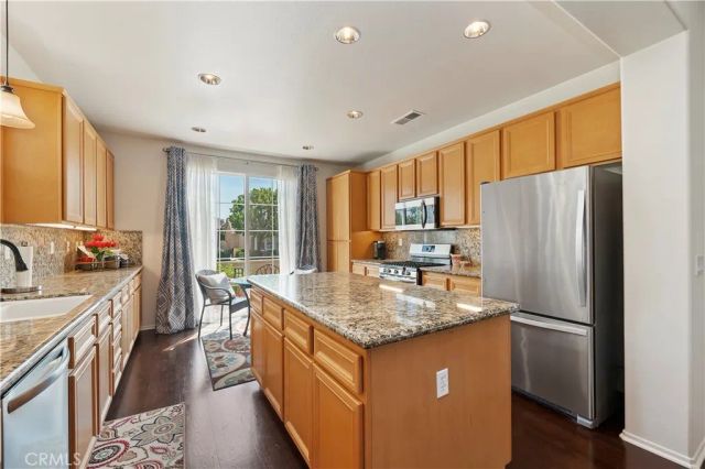 117 Paint Creek, Beaumont, CA 92223