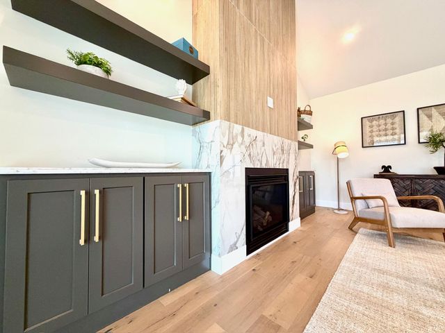 831 Spyglass Hill Drive, Bedford, IN 47421