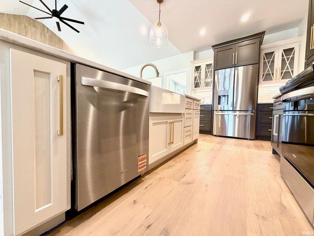 831 Spyglass Hill Drive, Bedford, IN 47421