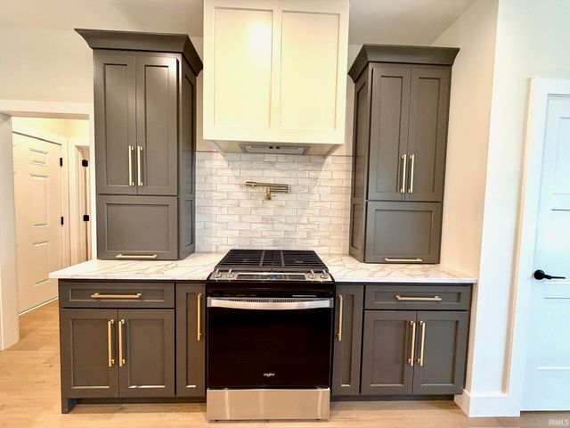831 Spyglass Hill Drive, Bedford, IN 47421
