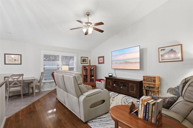983 CASCADES PARK TRAIL, Deland, FL 32720