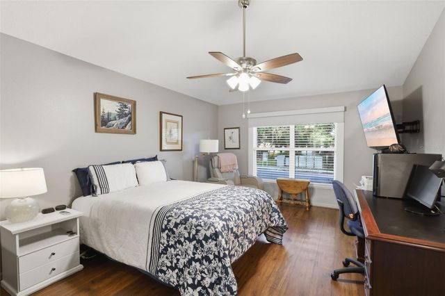 983 CASCADES PARK TRAIL, Deland, FL 32720
